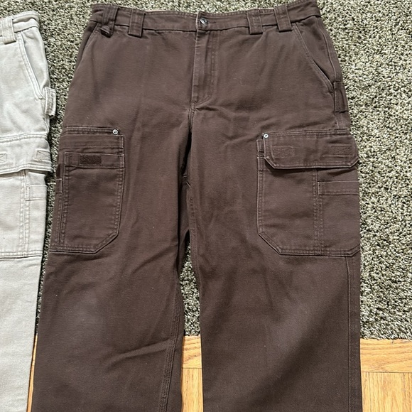 Duluth Men's Fire Hose Relaxed Fit Cargo Work Pants
#92204 brown or tan (Sku234) - Picture 5 of 12